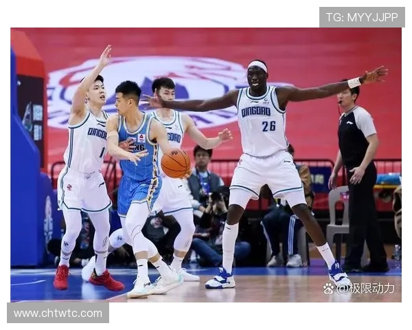 赛后分析：上海篮球队与广州篮球队的战术对决与技术细节探讨